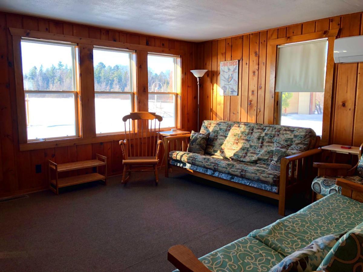 Buckskin Lake Resort - Kodiak Lac Du Flambeau Екстер'єр фото